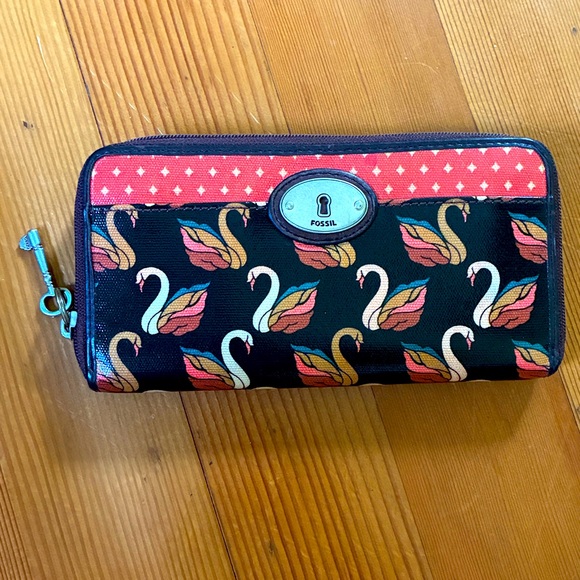 Key - Per Fossil wallet with elegant swan design. - Picture 1 of 11